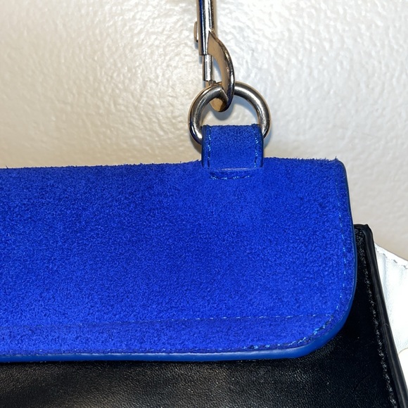 Blue Suede, Black and Cream Trapeze Bag - Picture 10 of 17